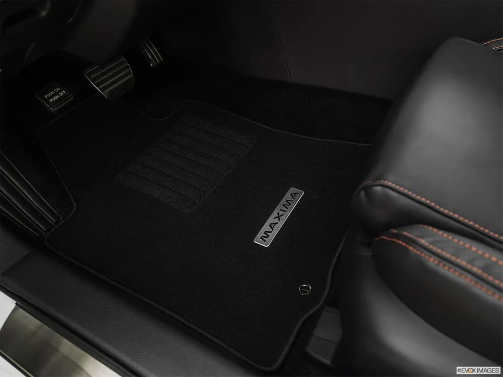 Nissan Maxima 2022 3.5L SR2