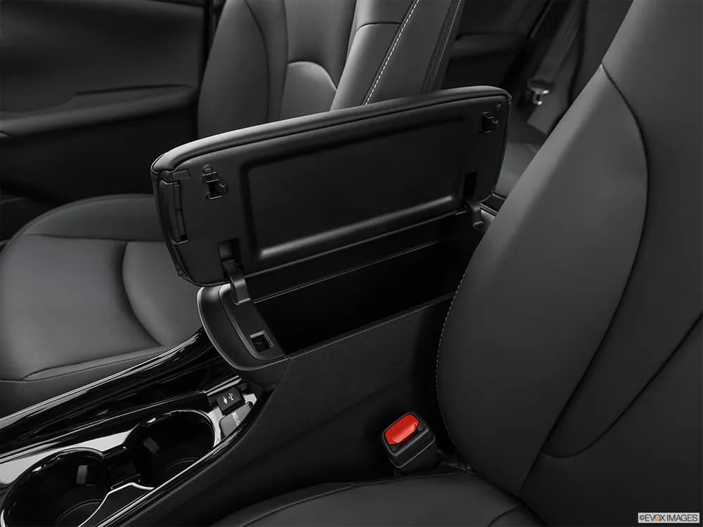Toyota Prius 2022 Iconic