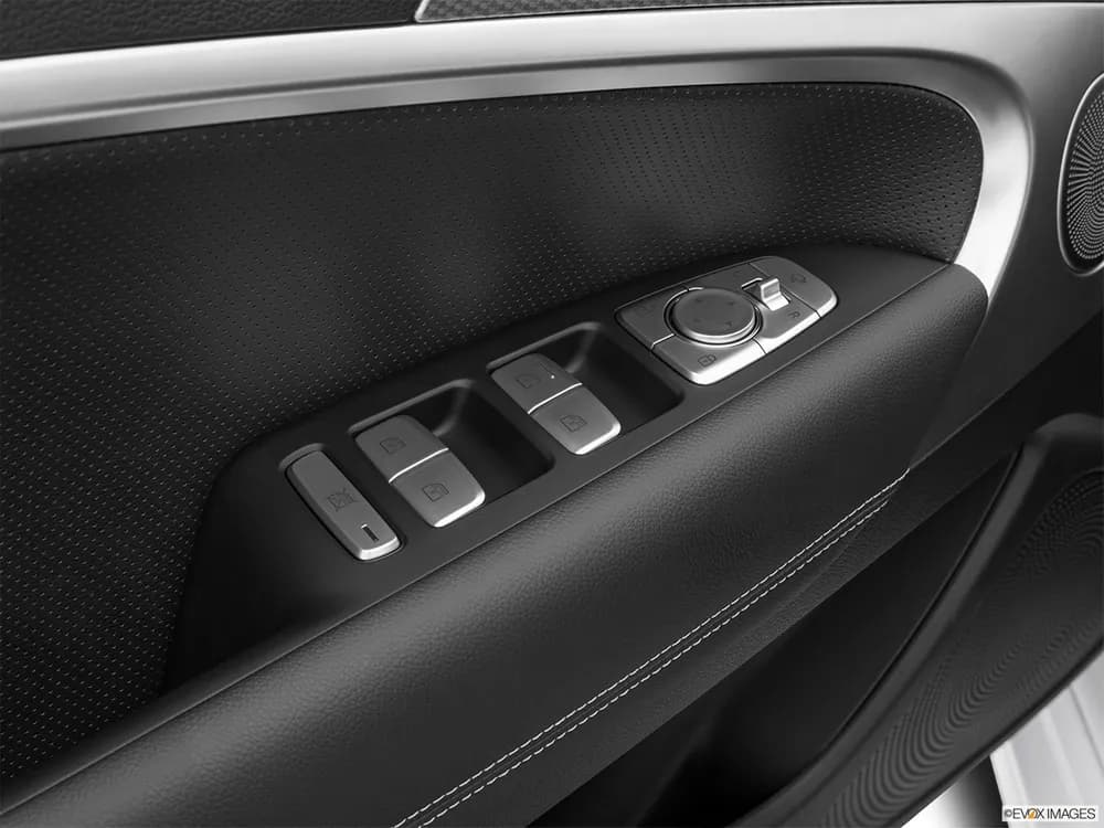 Genesis G70 2022 2.0T Premium