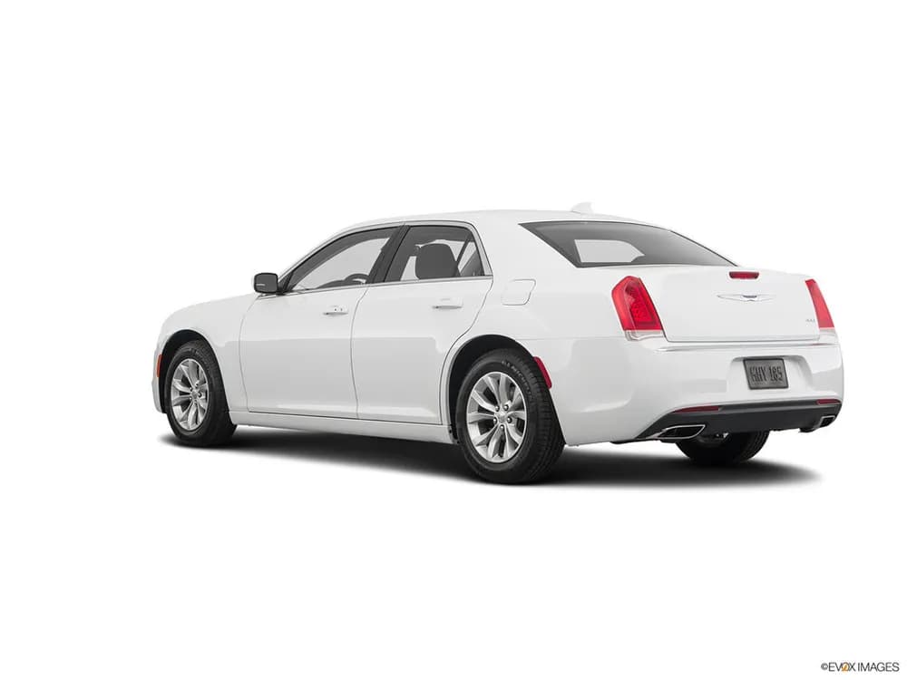 Chrysler 300 2022 3.6L Touring