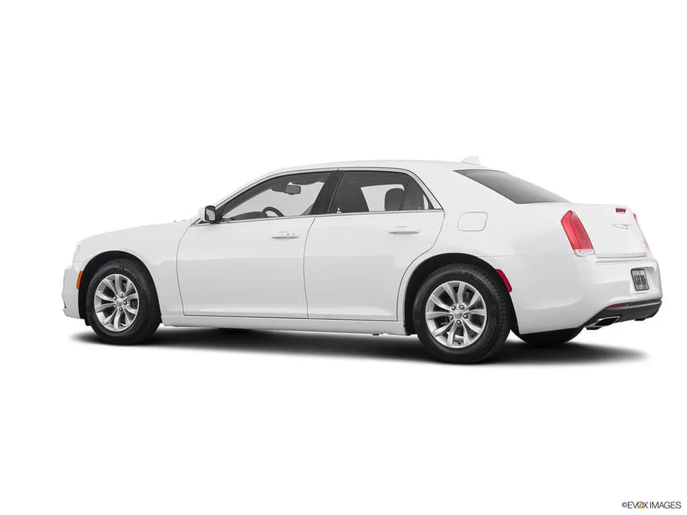 Chrysler 300 2022 3.6L Touring