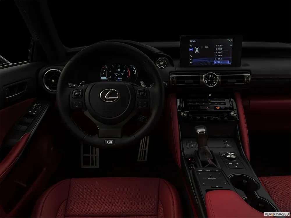 300 Luxury
