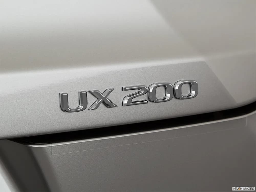 Lexus UX 200 2022 Luxury