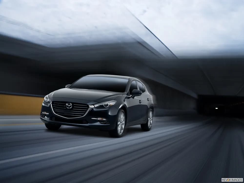 Mazda 3 Hatchback 2018 2.0L Luxury Plus