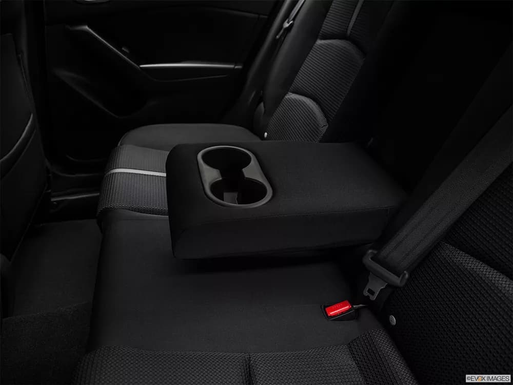 Mazda 3 Sedan 2018 1.6 S