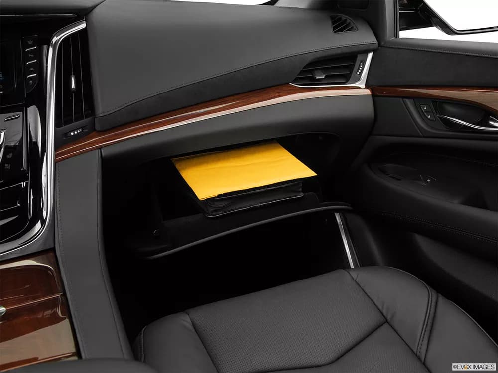 Cadillac Escalade 2018 6.2L ESV Platinum