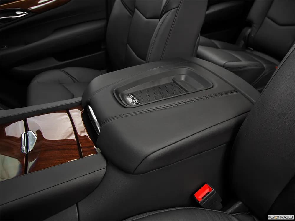 Cadillac Escalade 2018 6.2L ESV Platinum