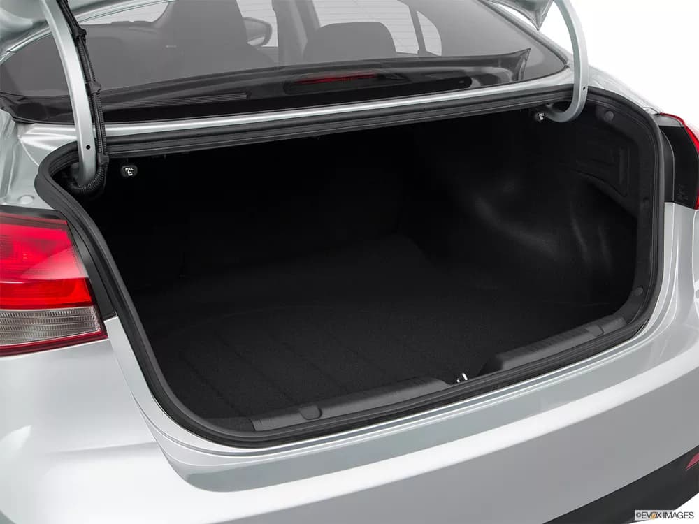 Kia Cerato 2018 1.6L Base