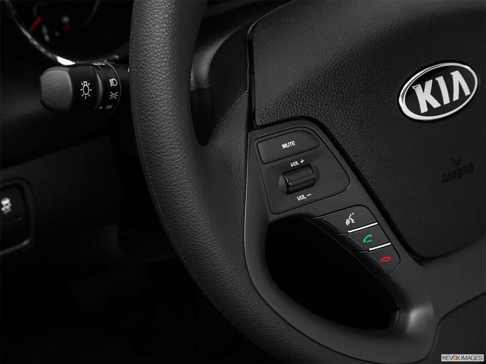 Kia Cerato 2018 1.6L Base