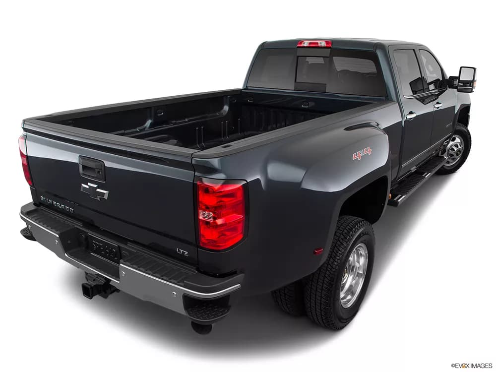 Chevrolet Silverado 2018 3500 6.2L
