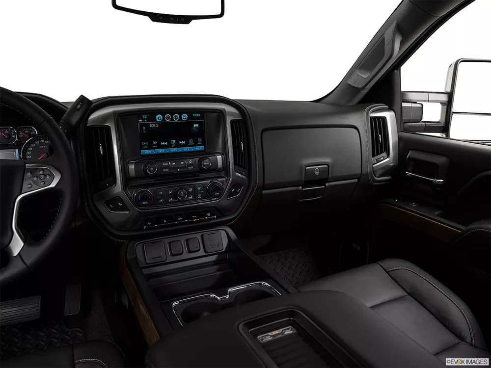 Chevrolet Silverado 2018 3500 6.2L