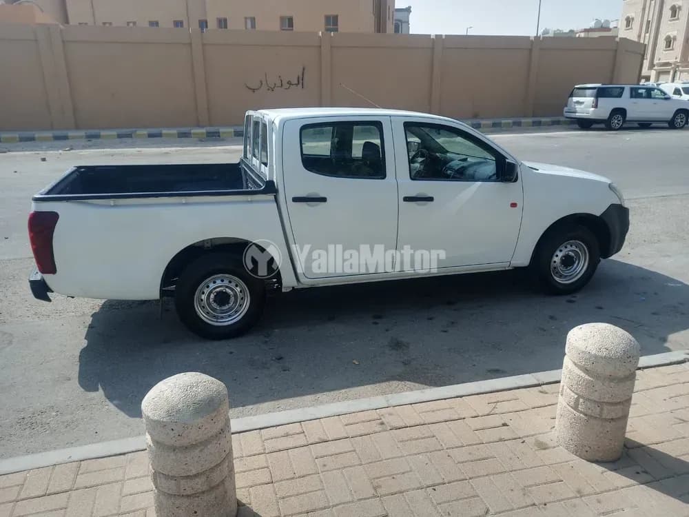 Used Isuzu D-MAX 2016