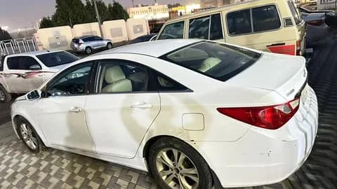 مستعملة هيونداي سوناتا 2011 مستعملة هيونداي سوناتا 2011 used_cars.forSale
