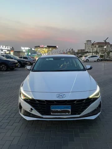 Used Hyundai Elantra 1.6L Modern 2021 Used Hyundai Elantra 1.6L Modern 2021 used_cars.forSale