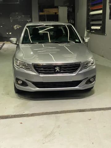 Used Peugeot 301 1.6L Allure (6 AT) 2022 Used Peugeot 301 1.6L Allure (6 AT) 2022 for sale