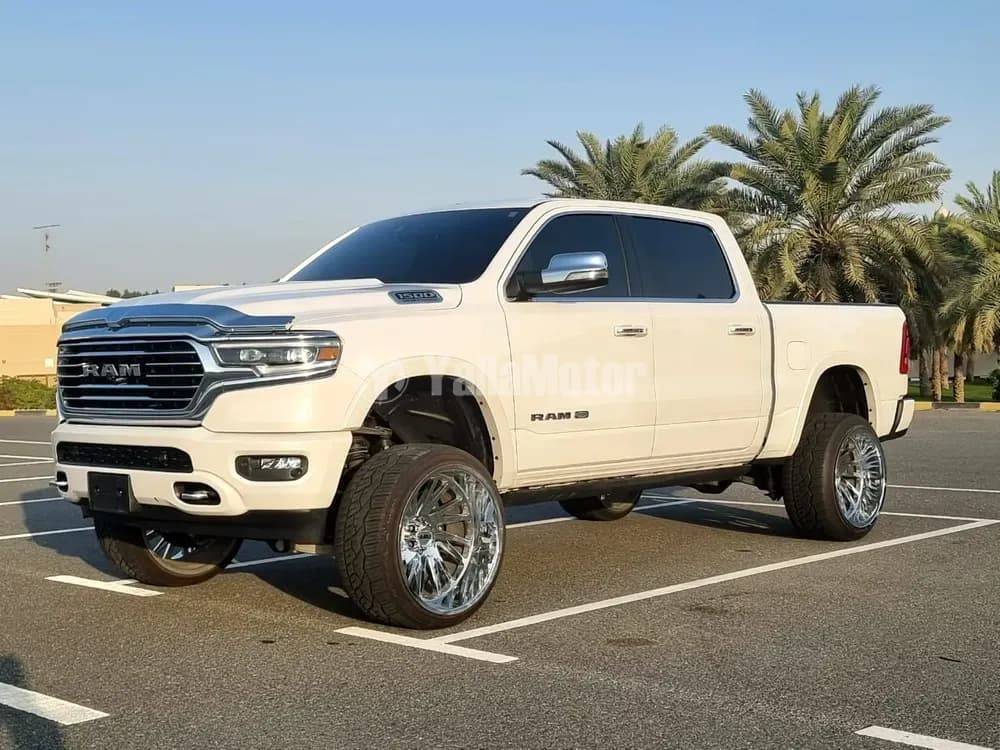 رام 1500 5.7L Big Horn Regular Cab 2021 مستعملة