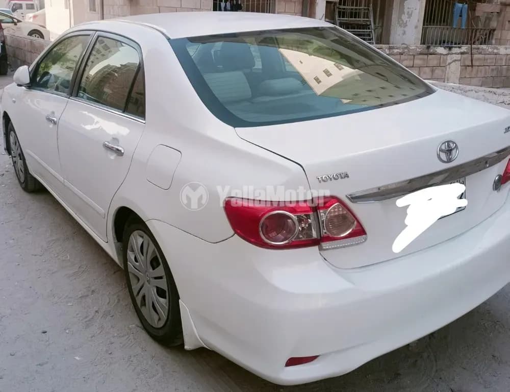 تويوتا كورولا 1.8L 2013 مستعملة