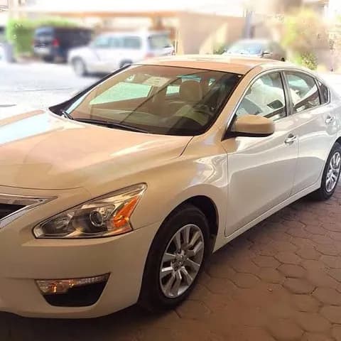 نيسان التيما 2.5 SL 2015 مستعملة نيسان التيما 2.5 SL 2015 مستعملة used_cars.forSale