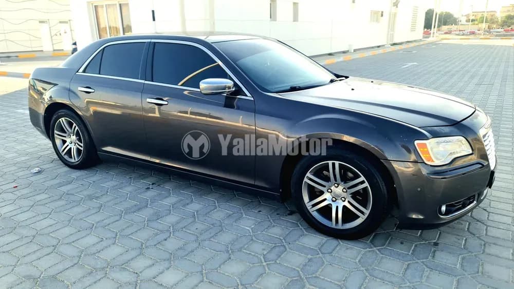 مستعملة كرايسلر 300 سي 3.6L V6 2013