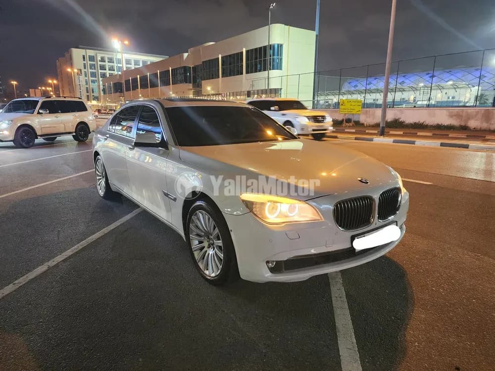 مستعملة بي إم دبليو الفئة السابعة 730Li 2012