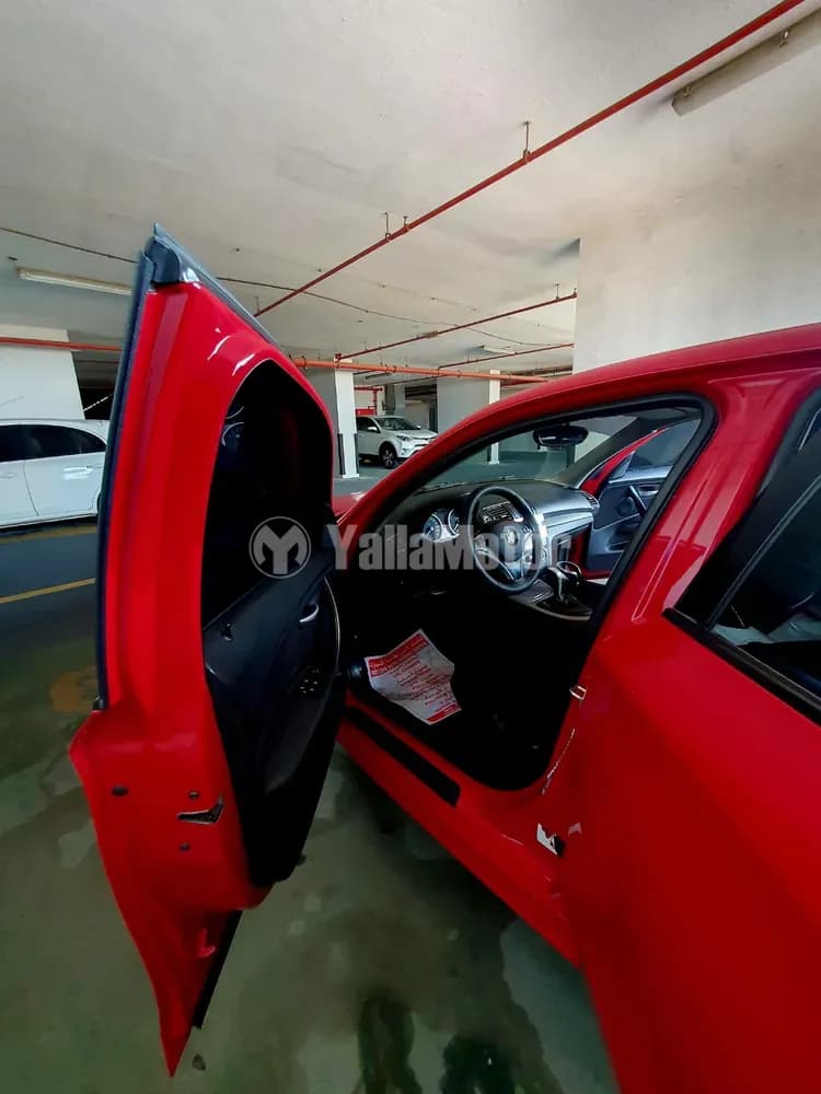 بي إم دبليو الفئة الاولى هاتشباك 118i 2009 مستعملة