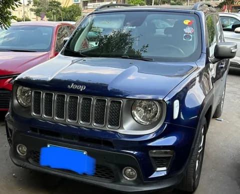 مستعملة جيب رينيجيد 1.4T Limited Panoramic 4x2 2021 مستعملة جيب رينيجيد 1.4T Limited Panoramic 4x2 2021 used_cars.forSale