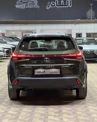 الجديد لكزس UX 200 2024 الجديد لكزس UX 200 2024 used_cars.forSale