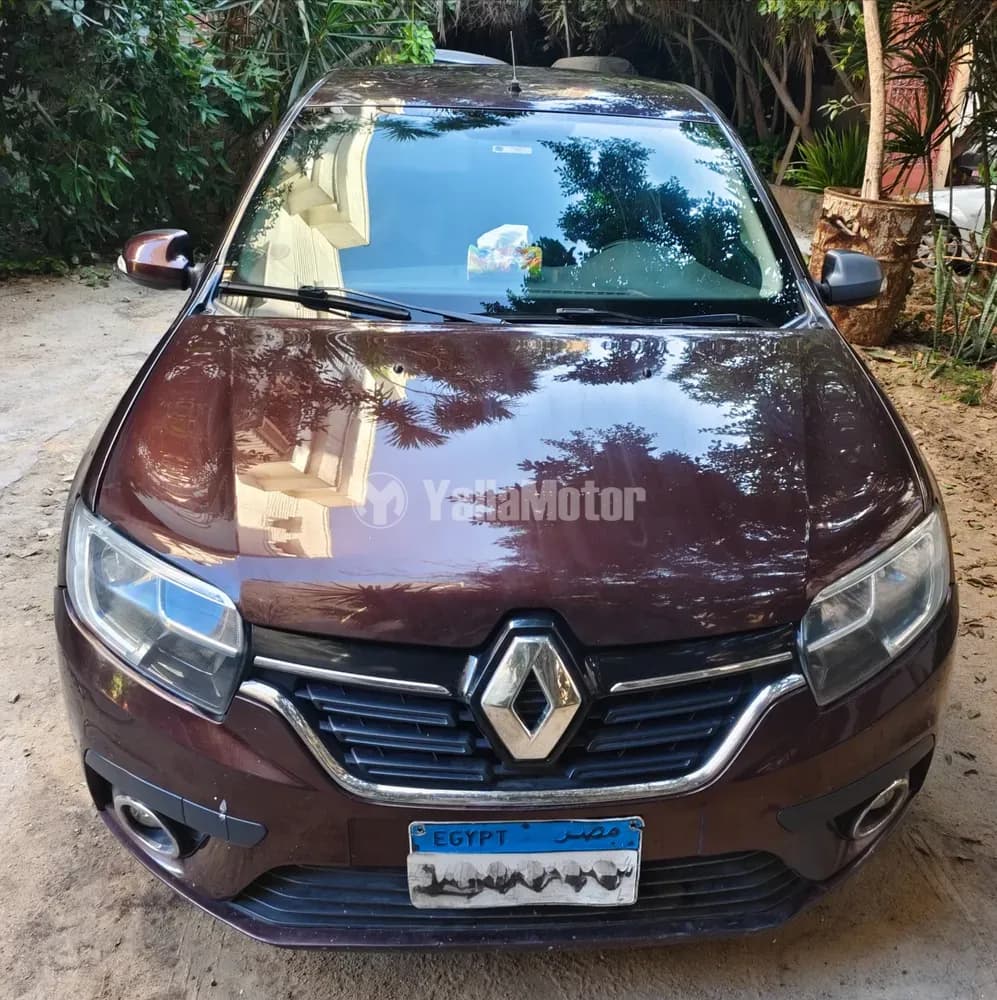 Used Renault Logan 4 Door 1.6L Automatic 2018
