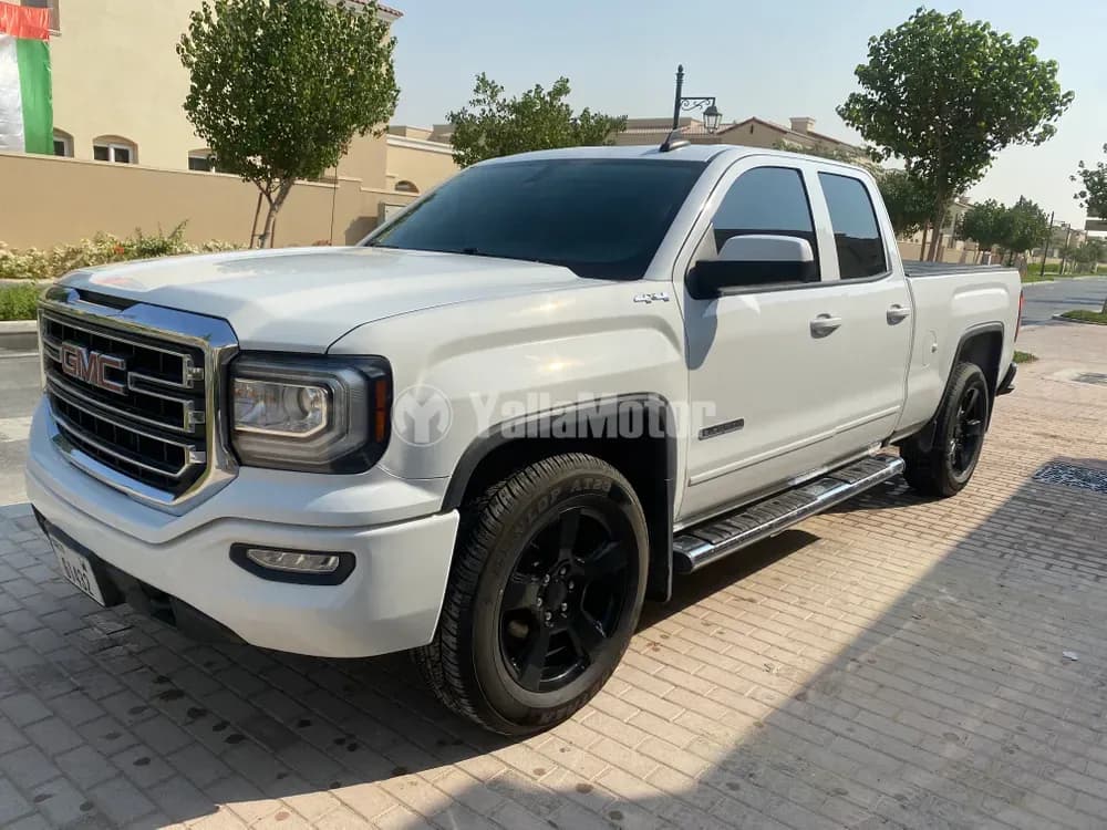 Used GMC Sierra 1500 4WD Regular Cab 2017