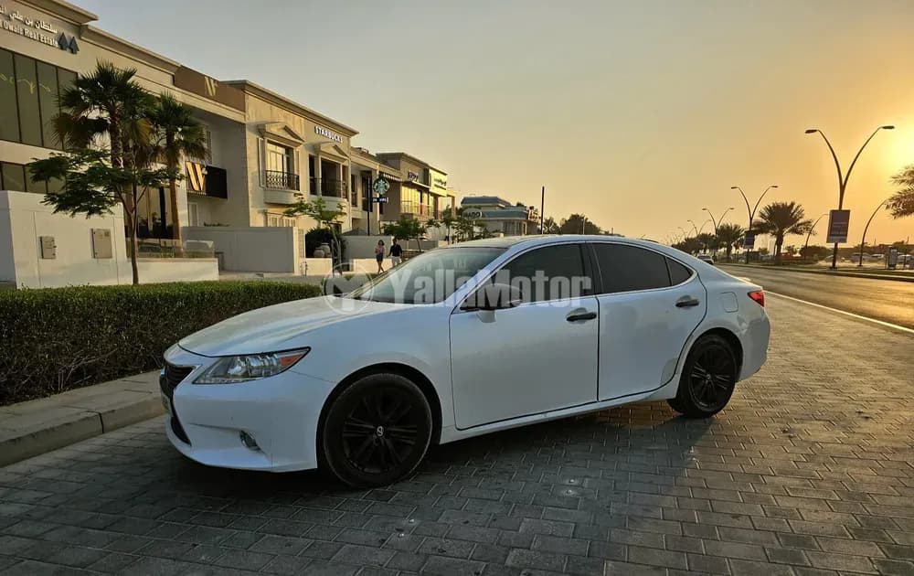 Used Lexus ES 350 4 door 3.5L 2015