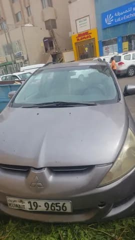 Used Mitsubishi Grandis 2.4 MPV 2007