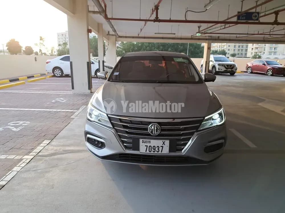 إم جي 5 1.5L LUX 2021 مستعملة