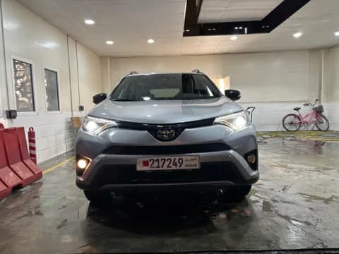 Used Toyota Rav4 2.5L Highline (4X4) 2017 Used Toyota Rav4 2.5L Highline (4X4) 2017 for sale