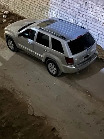 جيب جراند شيروكي Limited 5.7L 2010 مستعملة جيب جراند شيروكي Limited 5.7L 2010 مستعملة used_cars.forSale