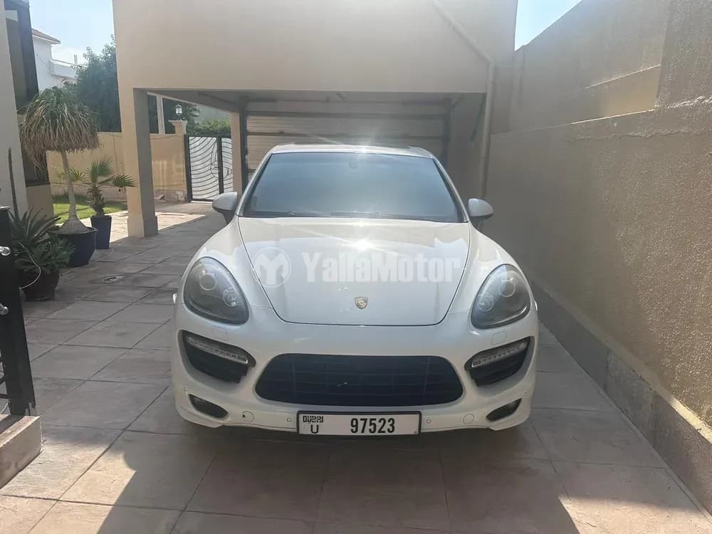 Used Porsche Cayenne GTS 2014