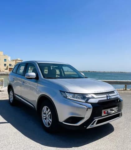 Used Mitsubishi Outlander 2.4L 2020 Used Mitsubishi Outlander 2.4L 2020 for sale