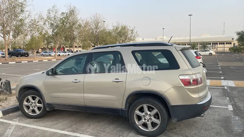 جي إم سي أكاديا 3.6L دفع رباعي 2008 مستعملة