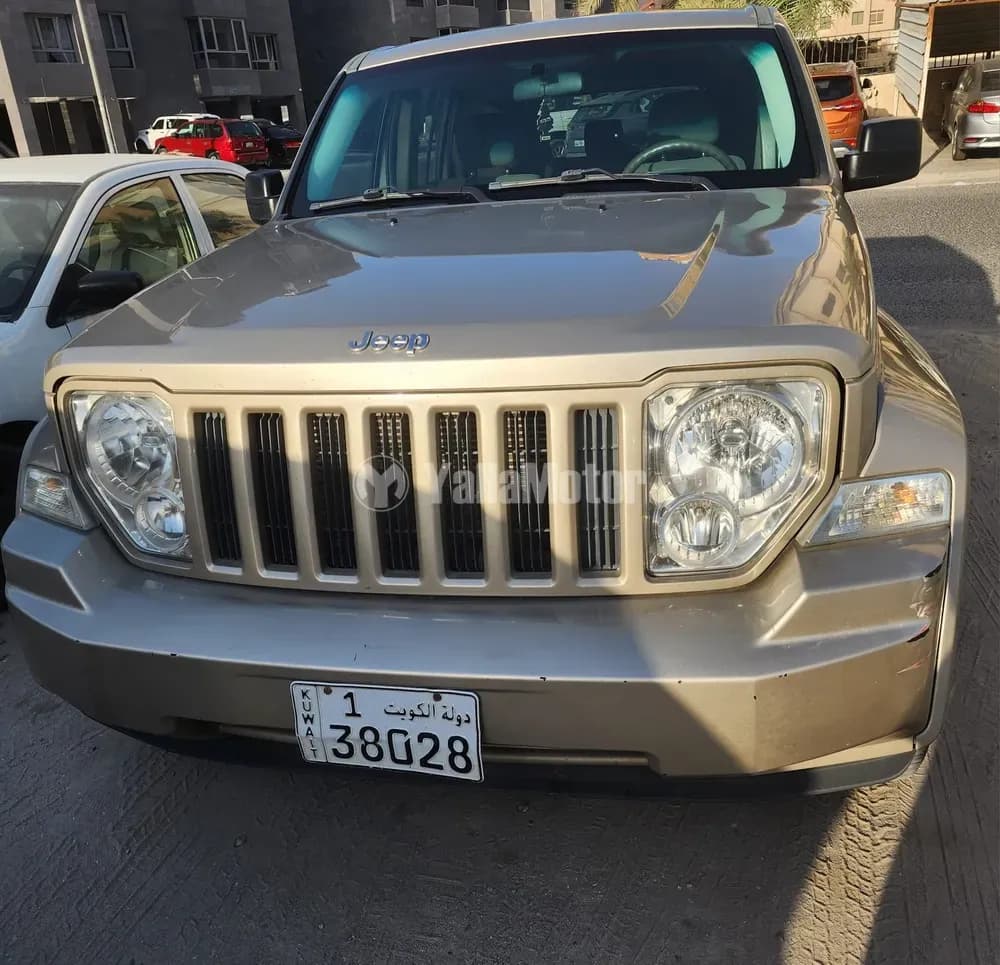Used Jeep Cherokee 3.7 Sport 2010 Used Jeep Cherokee 3.7 Sport 2010 used_cars.forSale