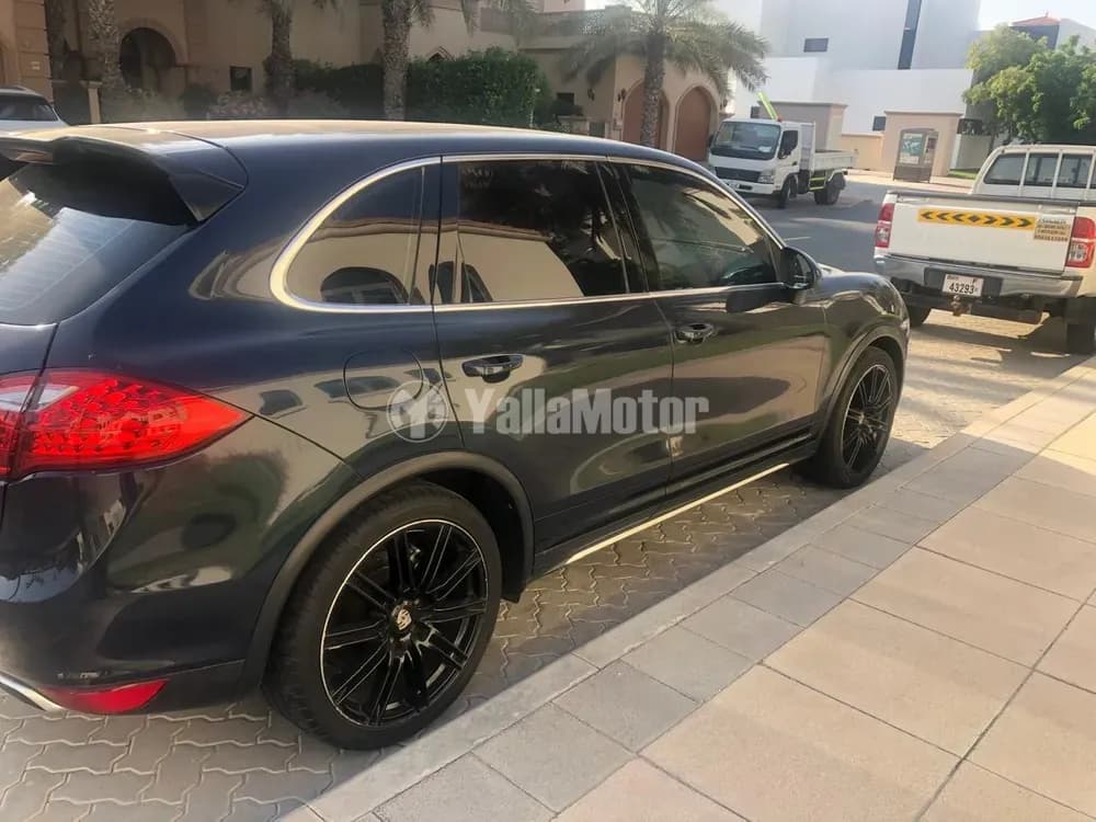 بورش كايين 4.0L Turbo 2013 مستعملة