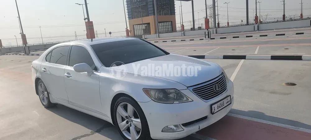 Used Lexus LS 460L 4 door 4.6L LWB 2007