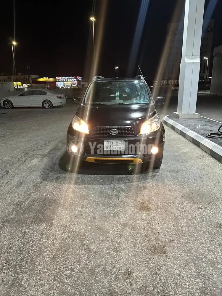 Used Daihatsu Terios 2013