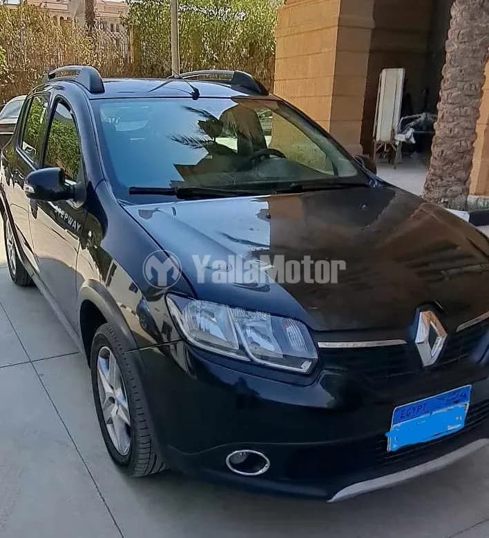 Used Renault Sandero Stepway 1600 CC Manual 2015