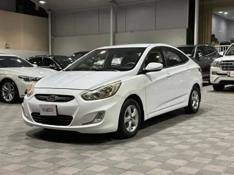هيونداي اكسنت 1.4L Mid 2017 مستعملة هيونداي اكسنت 1.4L Mid 2017 مستعملة used_cars.forSale
