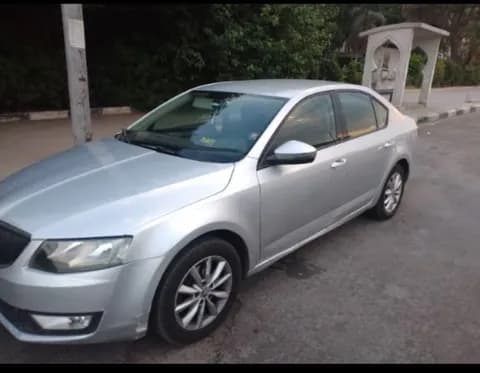 سكودا أوكتافيا Ambition 1.6 2015 مستعملة سكودا أوكتافيا Ambition 1.6 2015 مستعملة used_cars.forSale