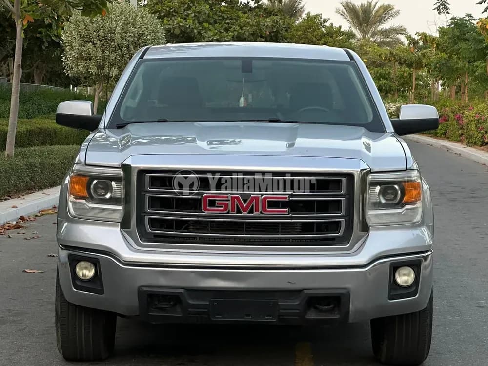 جي إم سي سييرا 5.3L V8 SLE Crew Cab AWD 2014 مستعملة
