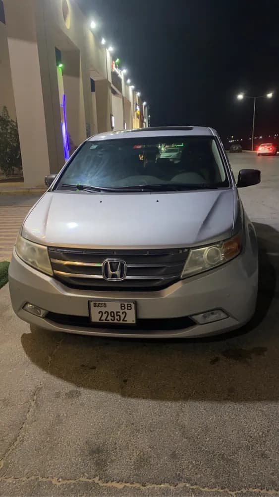 Used Honda Odyssey 2013