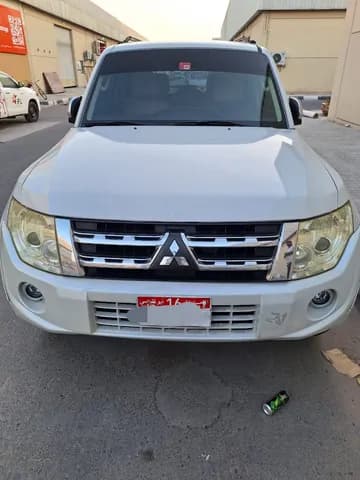 Used Mitsubishi Pajero 3.5L 5 Door Basic 2013 Used Mitsubishi Pajero 3.5L 5 Door Basic 2013 for sale