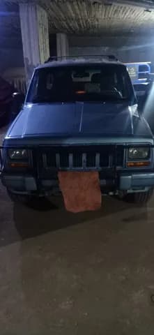 جيب شيروكي Limited 3.2L 2002 مستعملة جيب شيروكي Limited 3.2L 2002 مستعملة used_cars.forSale