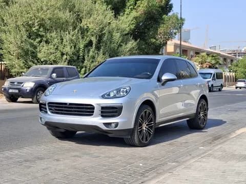 Used Porsche Cayenne Platinum Edition 2017 Used Porsche Cayenne Platinum Edition 2017 used_cars.forSale