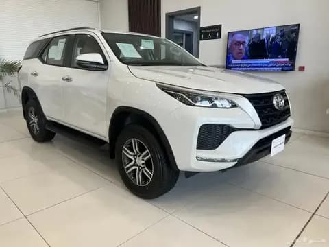 New Toyota Fortuner 2.7L 4X2 2025 New Toyota Fortuner 2.7L 4X2 2025 used_cars.forSale